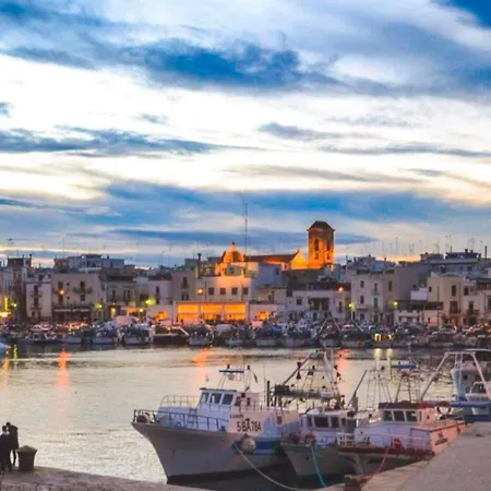 Rum i privatbostad Stanza Matrimoniale Bagno Privato Mola di Bari